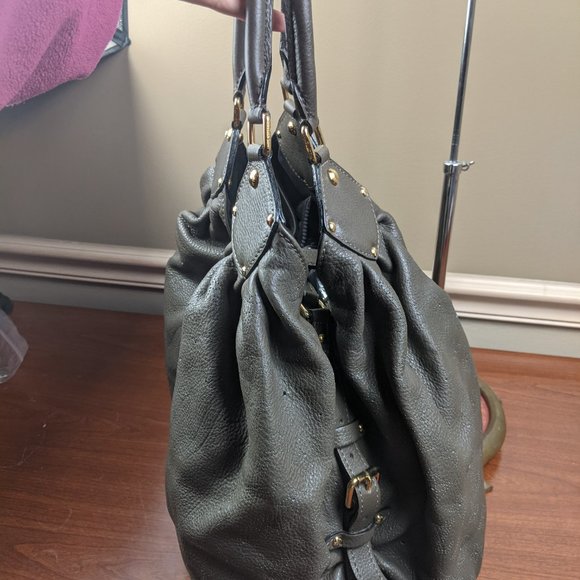 Auth Louis Vuitton taupe Mahina Leather - Picture 3 of 12